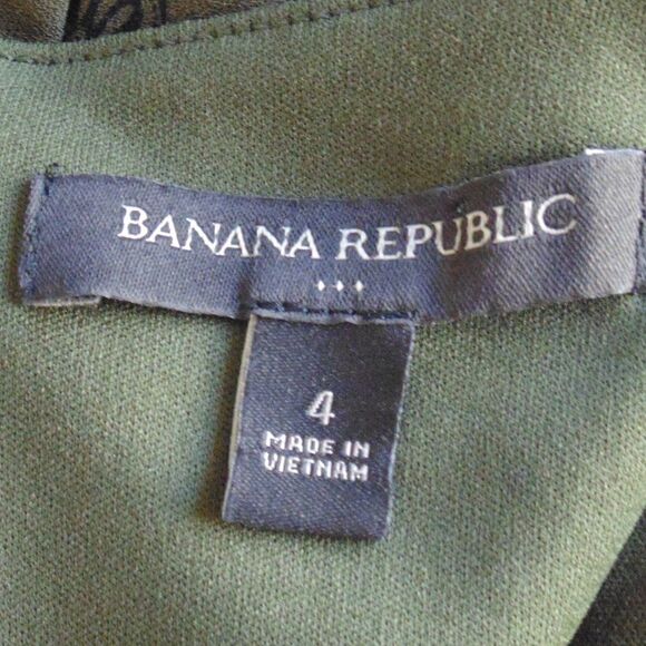 BANANA REPUBLIC FACTORY Dress, 4, Olive Floral, Ruffle hem, Short sleeve - Picture 13 of 15